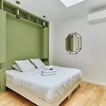 Apartment Loft Père Lachaise by Studio prestige
